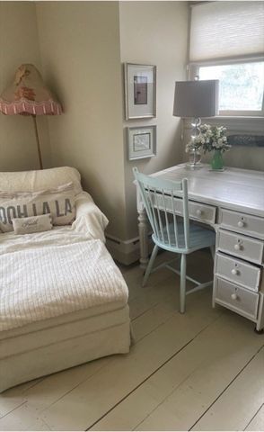 24 Pond Street 1, Marblehead, MA 01945