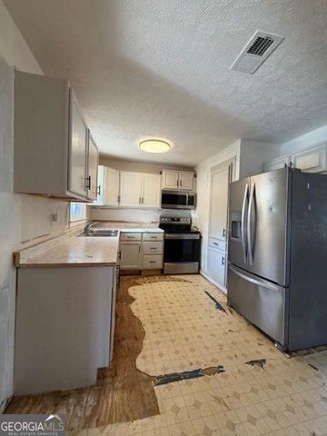 37 Forkwood Circle, Hiram, GA 30141