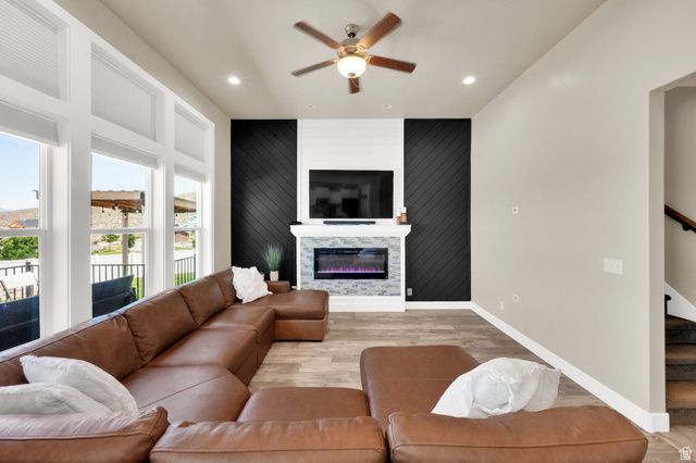 1857 E THUNDER GULCH RD, Eagle Mountain, UT 84043