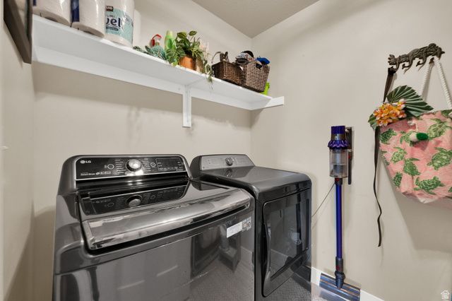 1857 E THUNDER GULCH RD, Eagle Mountain, UT 84043