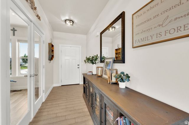 1857 E THUNDER GULCH RD, Eagle Mountain, UT 84043