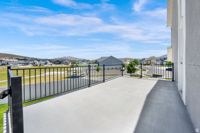 1857 E THUNDER GULCH RD, Eagle Mountain, UT 84043