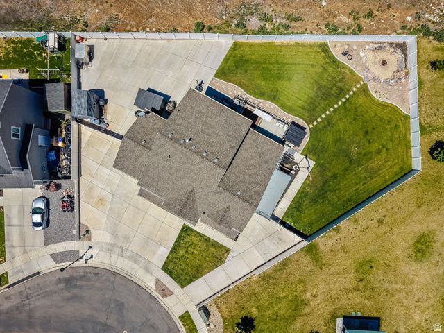 1857 E THUNDER GULCH RD, Eagle Mountain, UT 84043