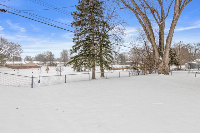 3012 Aquila Avenue N, Crystal, MN 55427