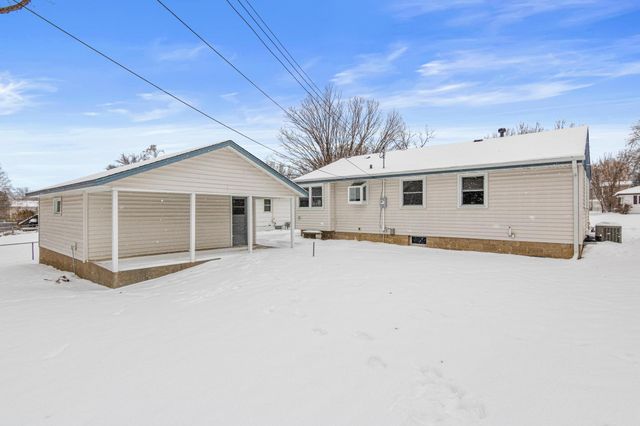 3012 Aquila Avenue N, Crystal, MN 55427