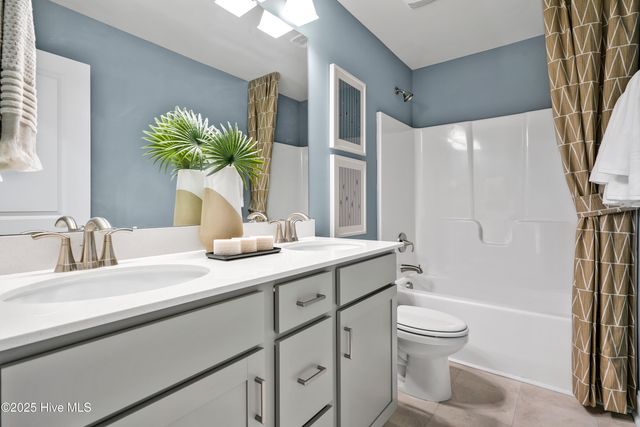 101 Harvest Meadow Crossing, Jacksonville, NC 28546