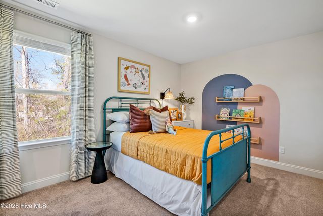 101 Harvest Meadow Crossing, Jacksonville, NC 28546