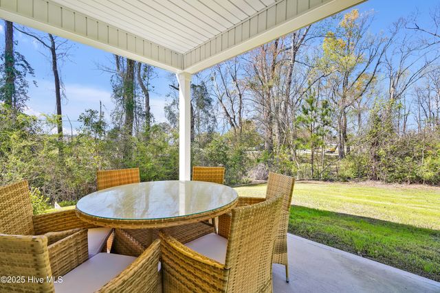 101 Harvest Meadow Crossing, Jacksonville, NC 28546
