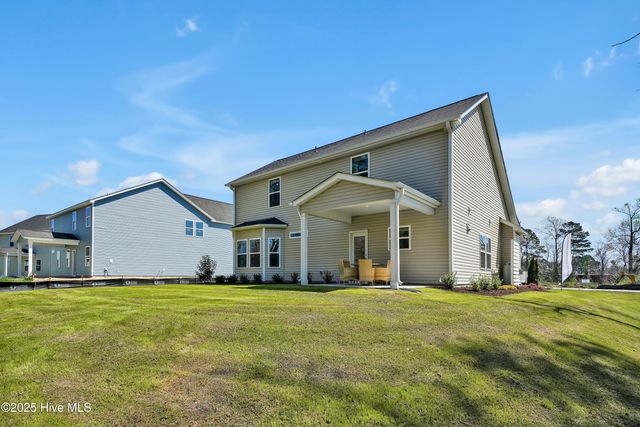 101 Harvest Meadow Crossing, Jacksonville, NC 28546