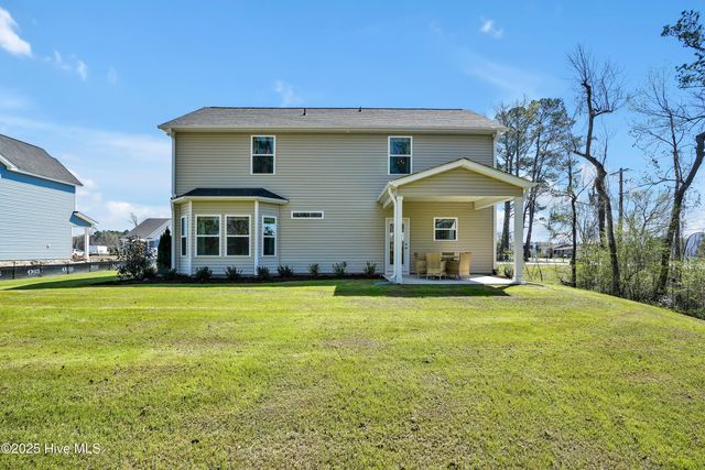 101 Harvest Meadow Crossing, Jacksonville, NC 28546