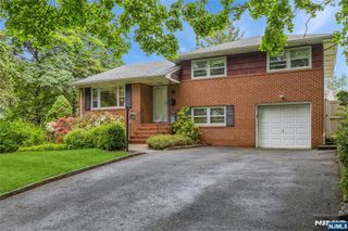 152 Demarest Avenue, Emerson, NJ 07604