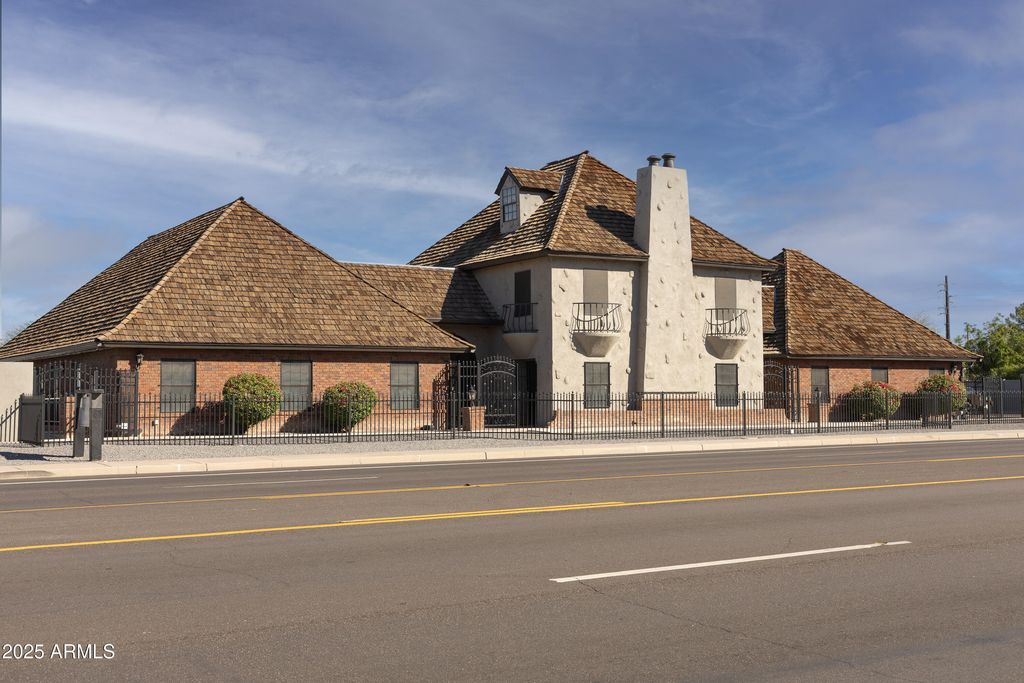 40 W BROWN Road 109, Mesa, AZ 85201 — exterior