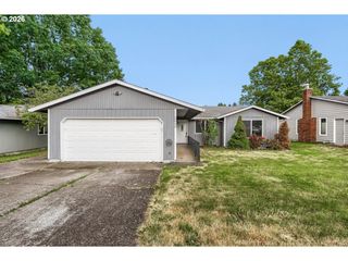 2040 Ne 213TH Ave, Fairview, OR 97024