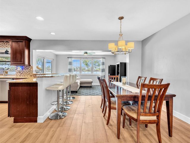 8740 Pasadena Blvd, Pembroke Pines, FL 33024
