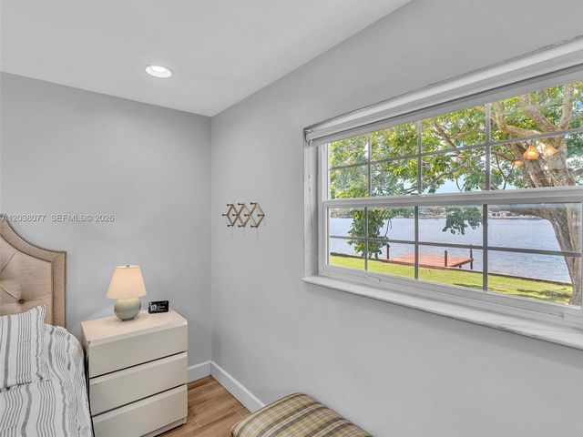 8740 Pasadena Blvd, Pembroke Pines, FL 33024