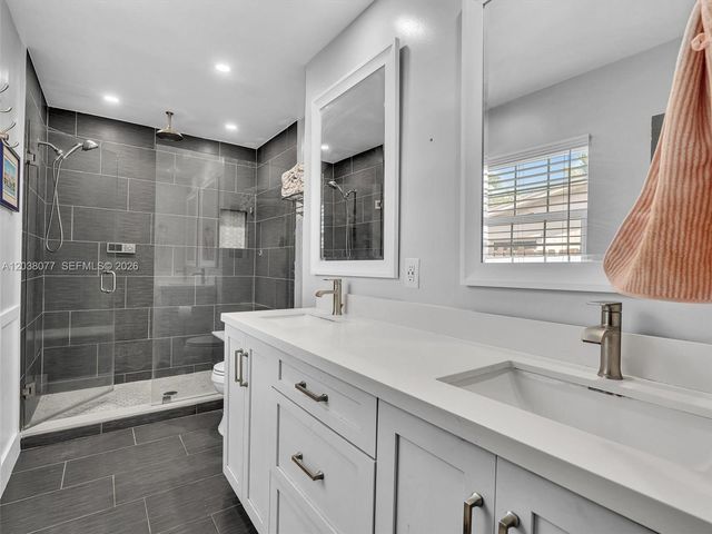 8740 Pasadena Blvd, Pembroke Pines, FL 33024