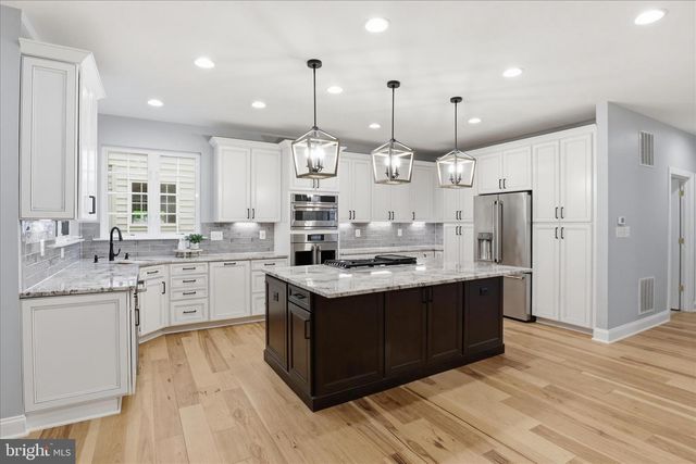 42094 FIDDLEHEAD PL, Aldie, VA 20105