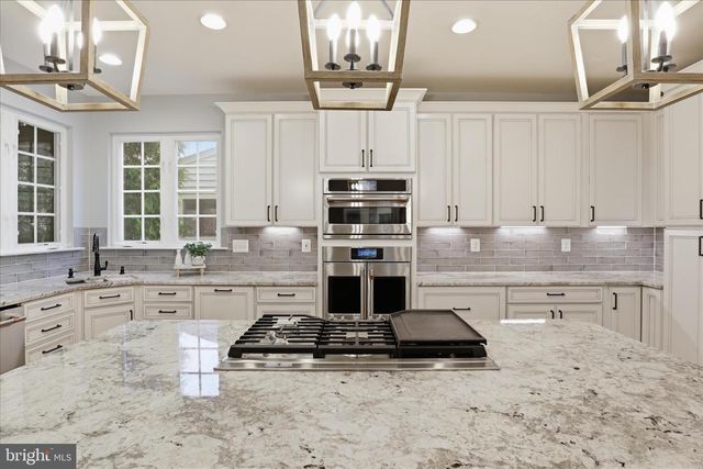 42094 FIDDLEHEAD PL, Aldie, VA 20105