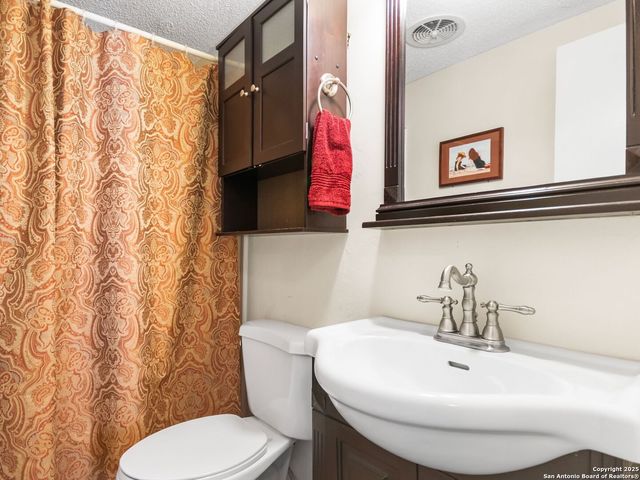 103 Stonegate South, Boerne, TX 78006