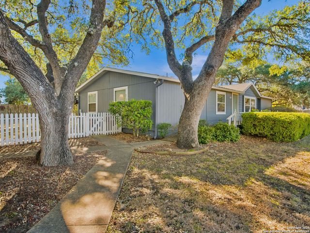 103 Stonegate South, Boerne, TX 78006