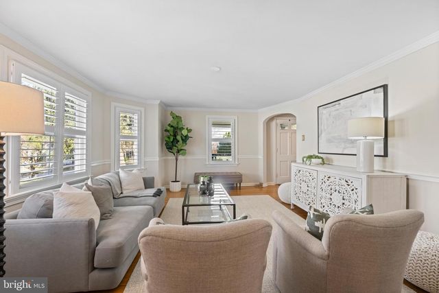 1 BLACK FRIAR RD, Bryn Mawr, PA 19010