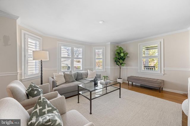 1 BLACK FRIAR RD, Bryn Mawr, PA 19010