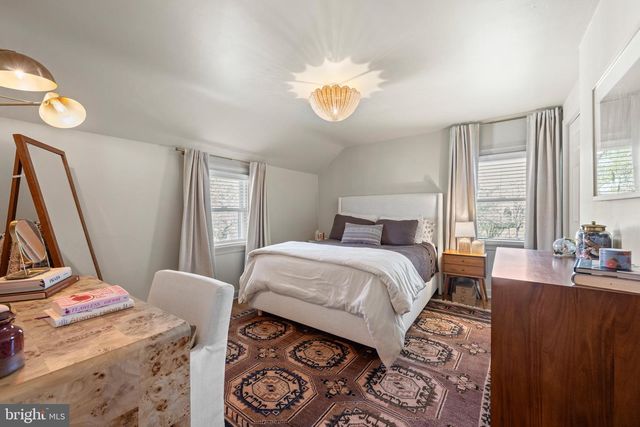 1 BLACK FRIAR RD, Bryn Mawr, PA 19010