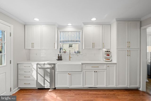 1 BLACK FRIAR RD, Bryn Mawr, PA 19010