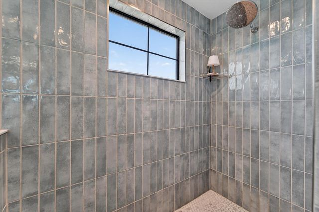 7121 ESTERO COURT, Apollo Beach, FL 33572
