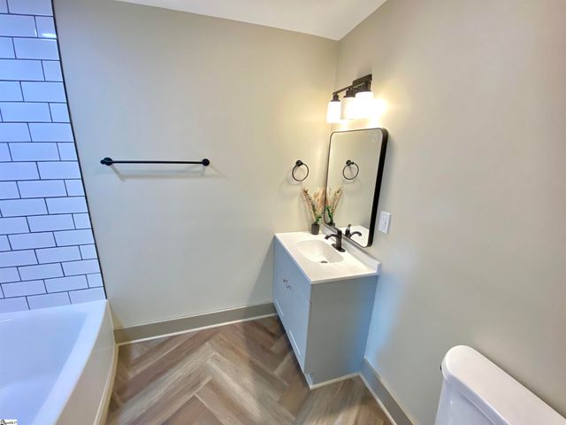 141 High Street, Converse, SC 29329