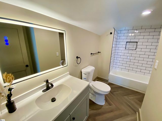 141 High Street, Converse, SC 29329