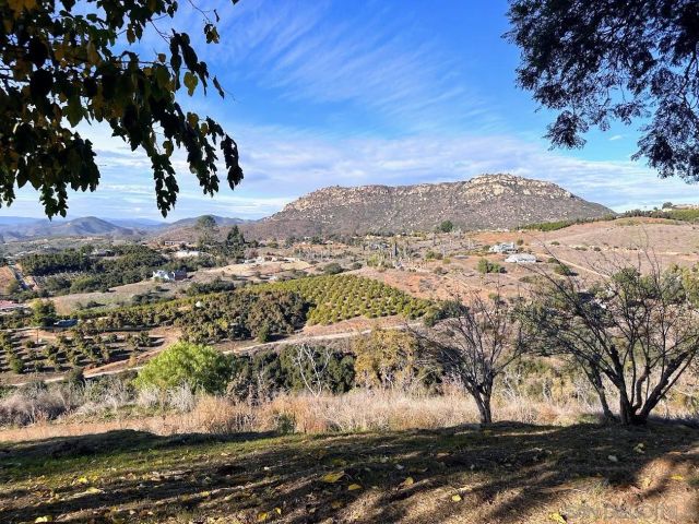 11070 San Gabriel, Valley Center, CA 92082