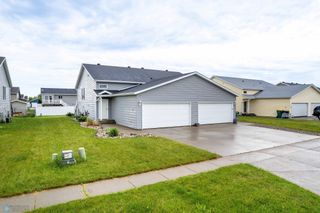 1131 38 1/2 Avenue W, West Fargo, ND 58078