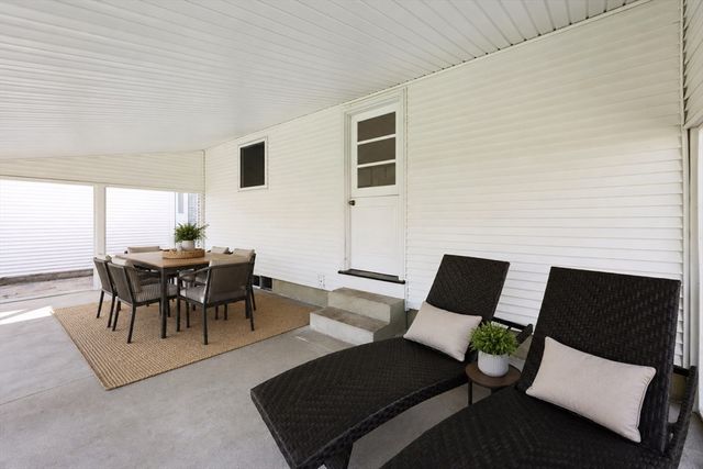 134 Bridle Path Cir, Ludlow, MA 01056