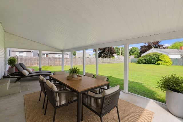 134 Bridle Path Cir, Ludlow, MA 01056