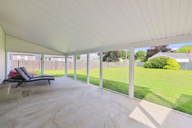 134 Bridle Path Cir, Ludlow, MA 01056