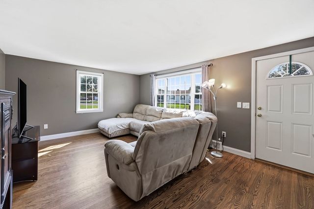134 Bridle Path Cir, Ludlow, MA 01056