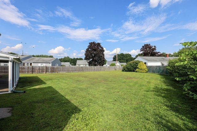 134 Bridle Path Cir, Ludlow, MA 01056