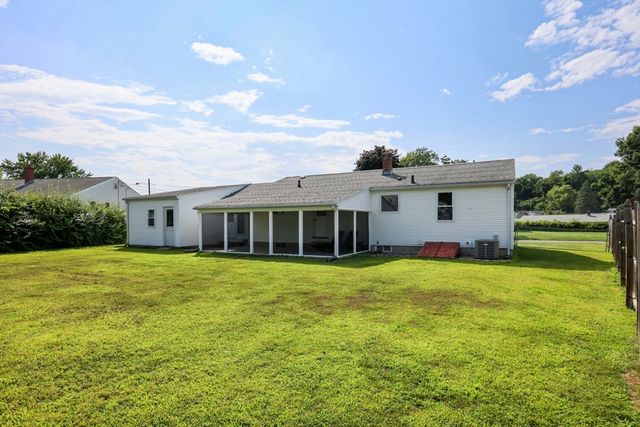 134 Bridle Path Cir, Ludlow, MA 01056