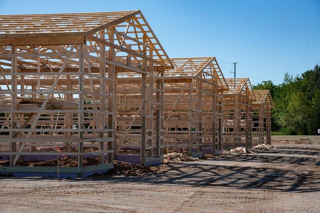 3032 Luxury Barn Lane, Traverse City, MI 49685