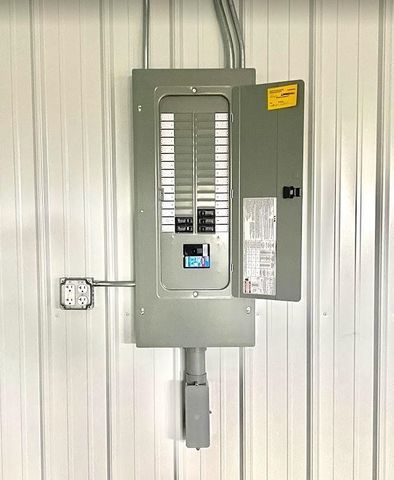 3032 Luxury Barn Lane, Traverse City, MI 49685