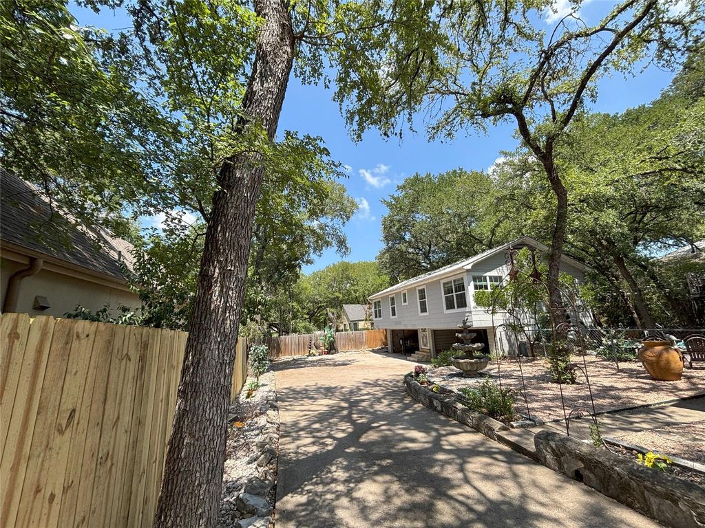 1702 Exposition BLVD A, Austin, TX 78703