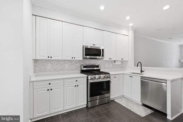 2435 LIZBEC CT, Crofton, MD 21114