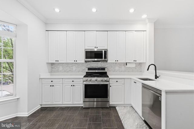 2435 LIZBEC CT, Crofton, MD 21114