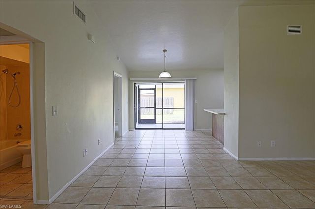 4417 SW Santa Barbara PL, Cape Coral, FL 33914