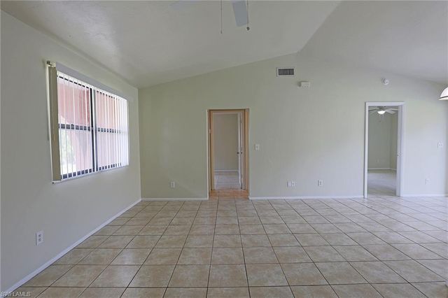 4417 SW Santa Barbara PL, Cape Coral, FL 33914