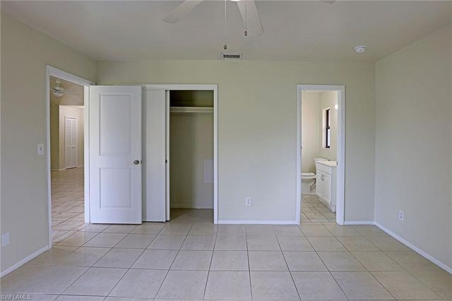 4417 SW Santa Barbara PL, Cape Coral, FL 33914