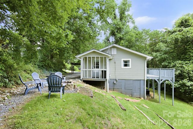 83 E View Street, Marion, NC 28752