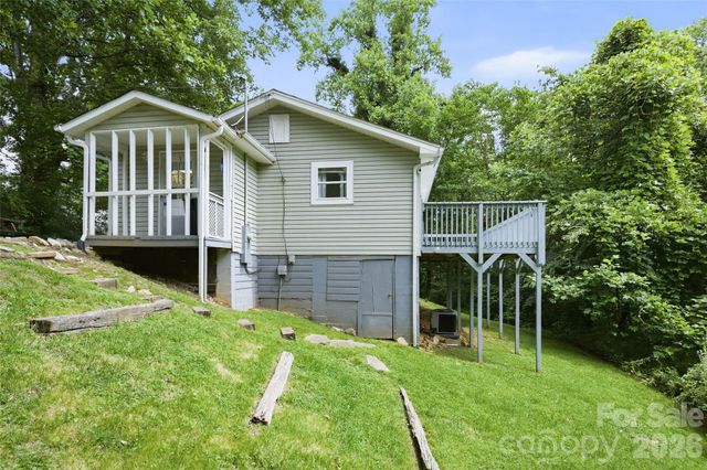 83 E View Street, Marion, NC 28752