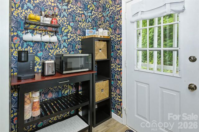 83 E View Street, Marion, NC 28752